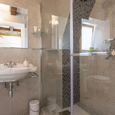 Frana Mit Privatem Pool By Interhome * Bajcici