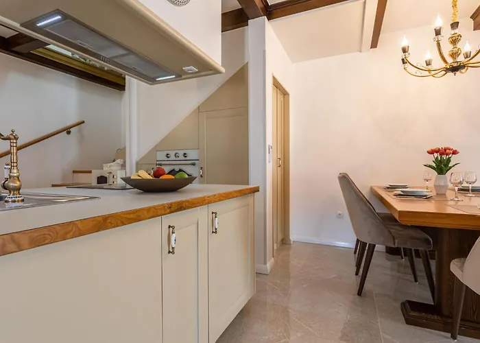 Hébergement de vacances Frana Mit Privatem Pool By Interhome Bajcici