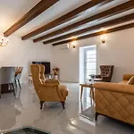 Frana Mit Privatem Pool By Interhome Bajčići