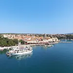 Frana Mit Privatem Pool By Interhome Bajčići
