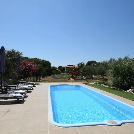 Frana Mit Privatem Pool By Interhome * Bajcici