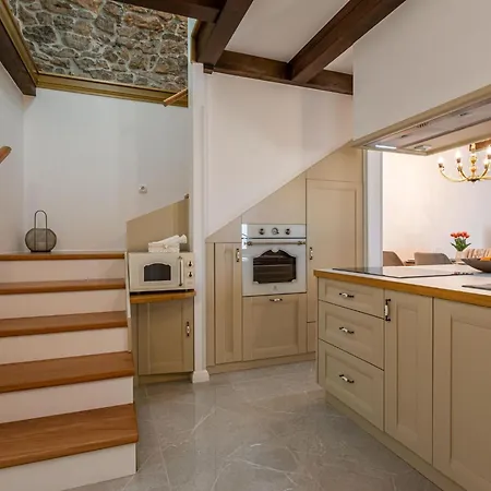 Tatil Evi Frana Mit Privatem Pool By Interhome